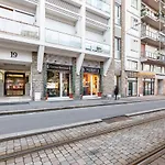 Florence Statuto Bright And Modern Apartment